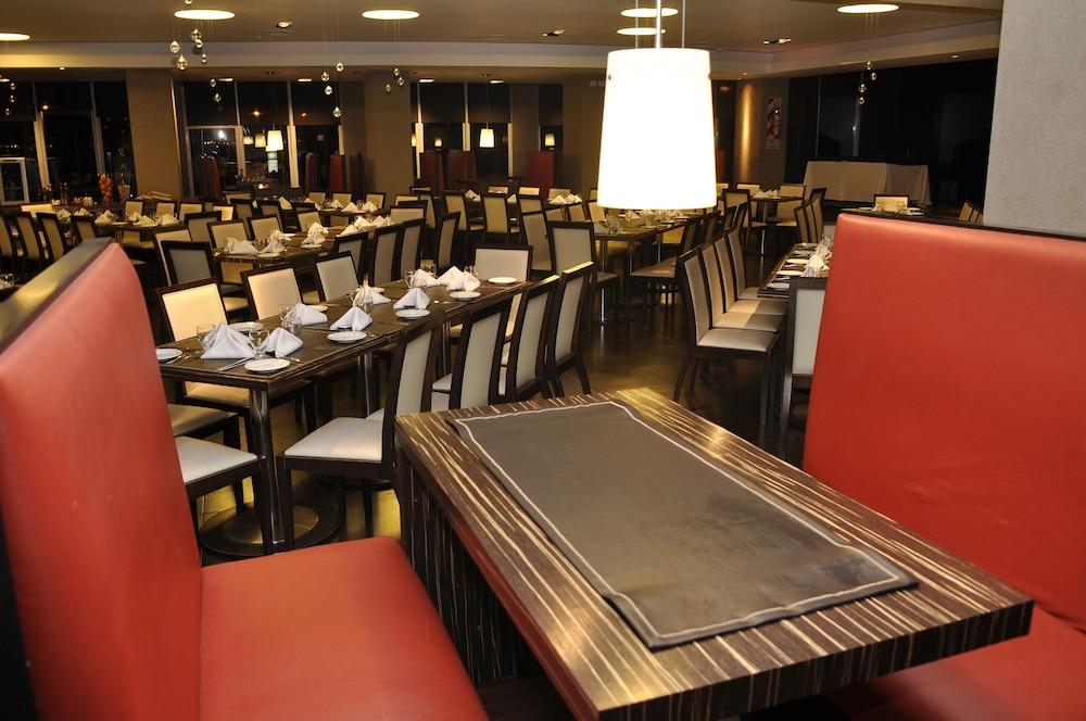 Rayentray Grand Hotel Puerto Madryn Kültér fotó