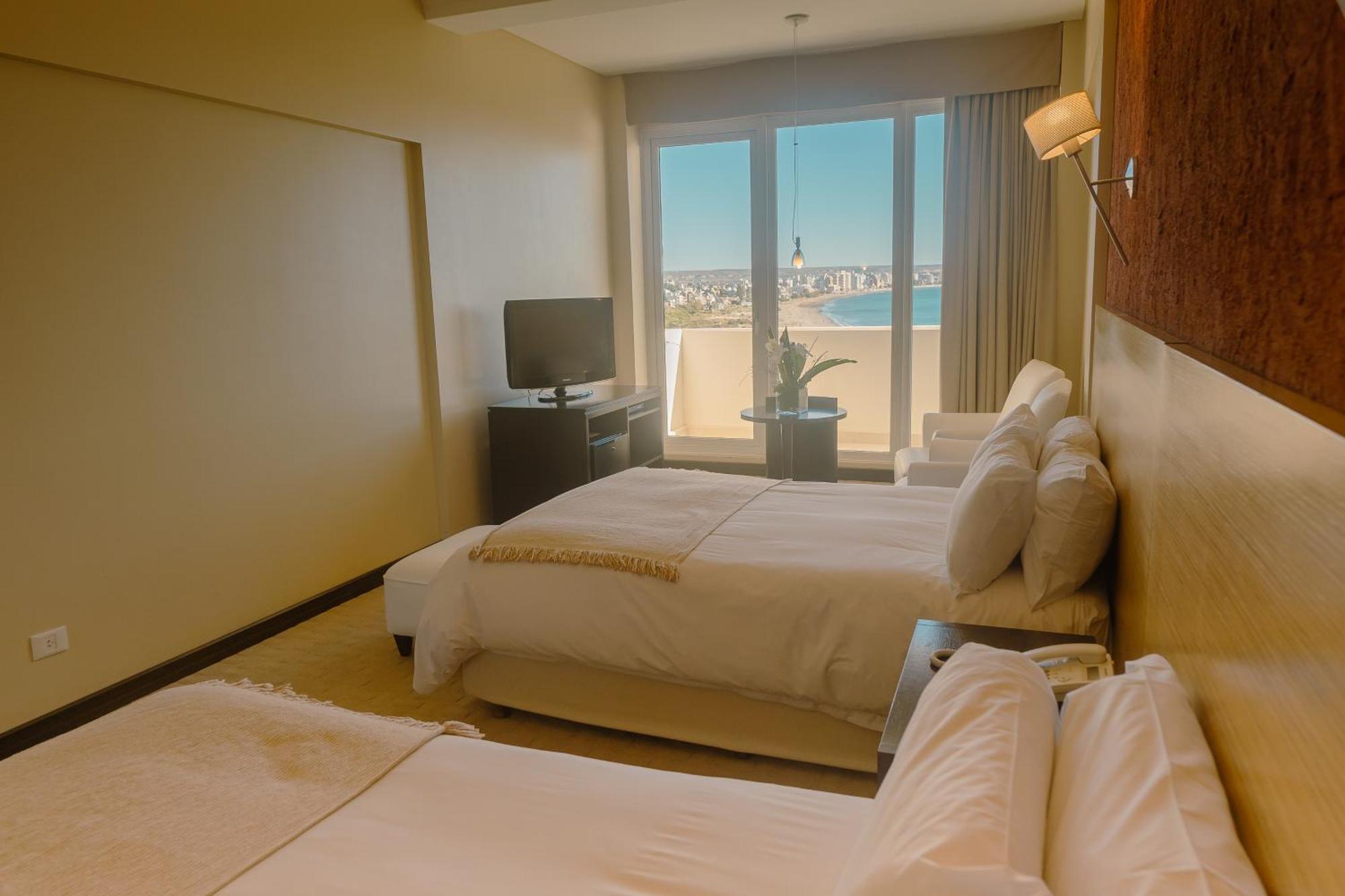 Rayentray Grand Hotel Puerto Madryn Kültér fotó