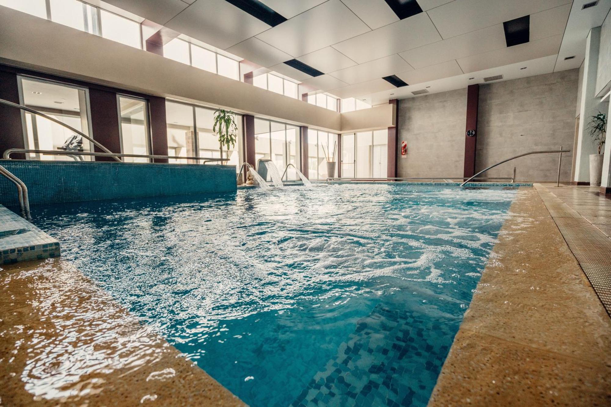 Rayentray Grand Hotel Puerto Madryn Kültér fotó