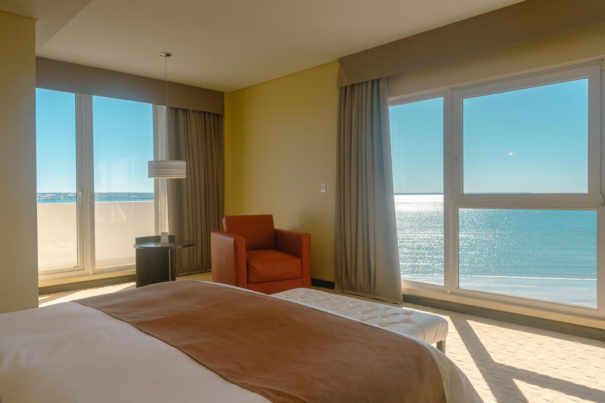 Rayentray Grand Hotel Puerto Madryn Kültér fotó