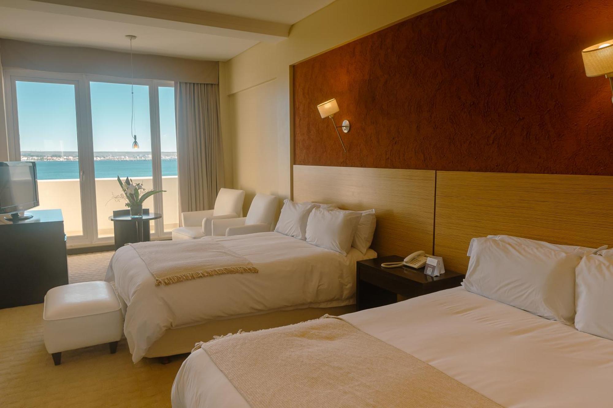 Rayentray Grand Hotel Puerto Madryn Kültér fotó